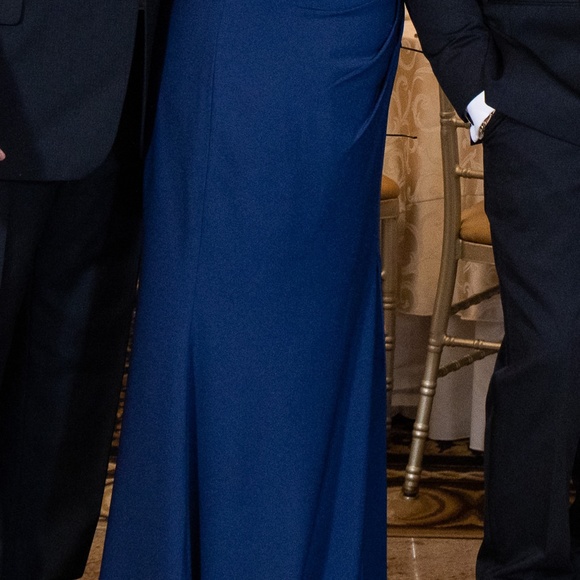 GIA FRANCO - 12921 EMBELLISHED BATEAU TRUMPET DRESS WITH SLIT - Navy Size 16 - Picture 10 of 16